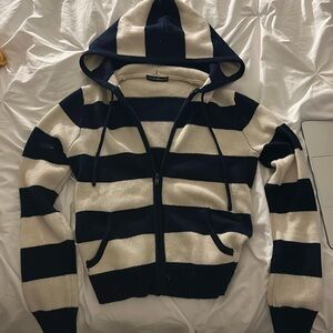 Brandy Melville Knitted Zip Up